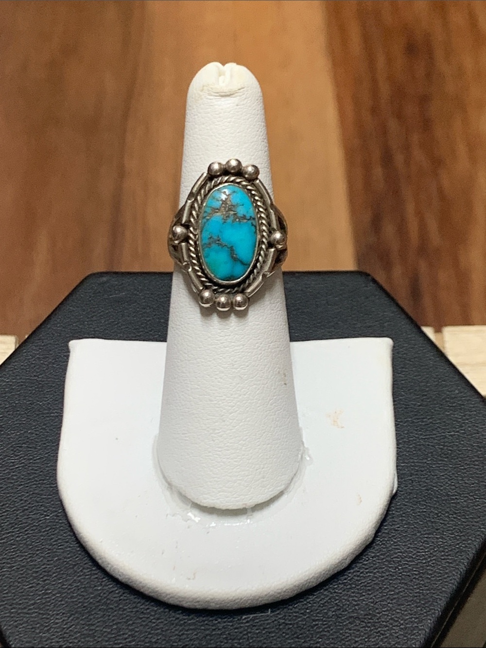 Vintage Turquoise Ring - Picture 3 of 8
